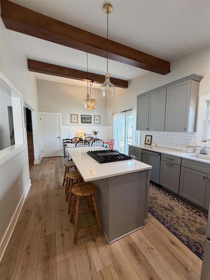 322 Roosevelt Avenue, Holland, MI, 49424-2630