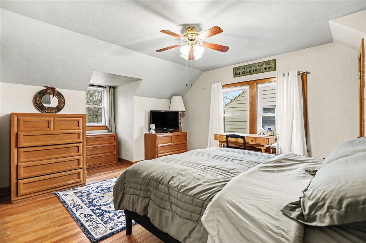 193 Garrison Avenue, Battle Creek, MI, 49017-4750