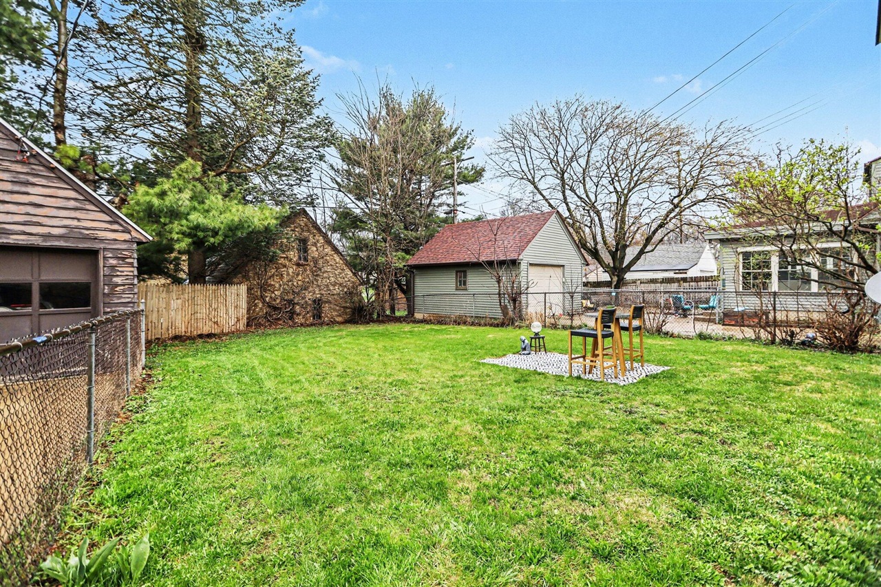 193 Garrison Avenue, Battle Creek, MI, 49017-4750