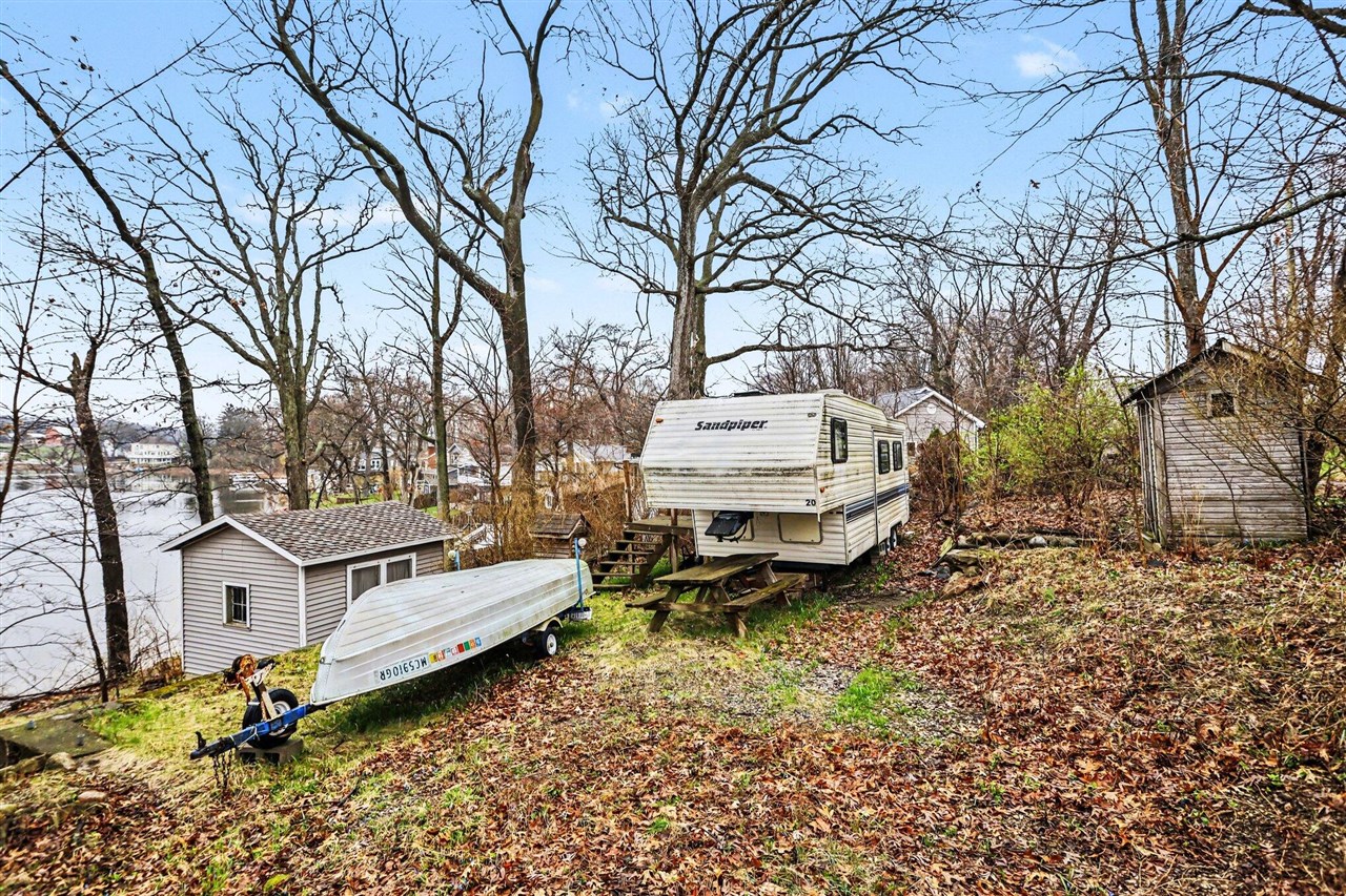 10556 Highland Drive, Delton, MI, 49046