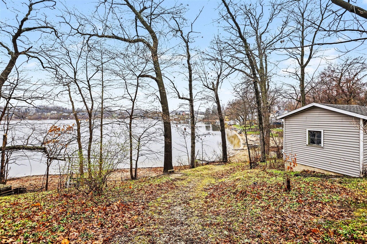 10556 Highland Drive, Delton, MI, 49046