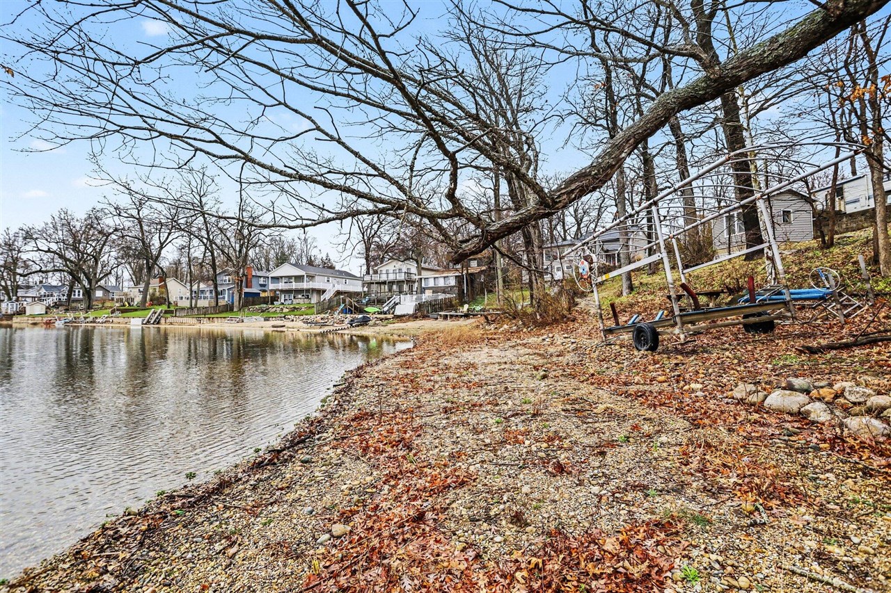 10556 Highland Drive, Delton, MI, 49046