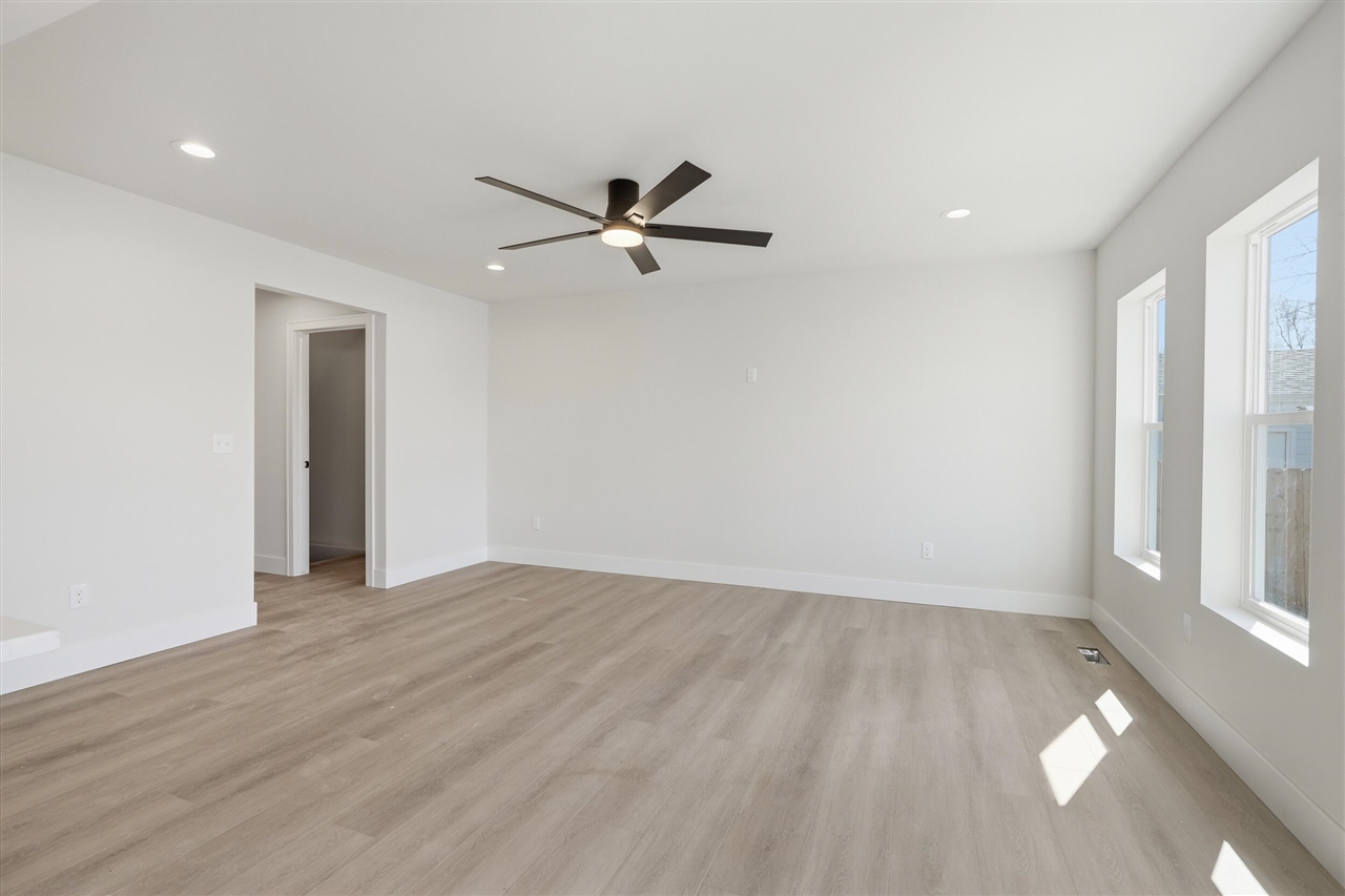 30493 Brush Street, Madison Heights, MI, 48071-1816