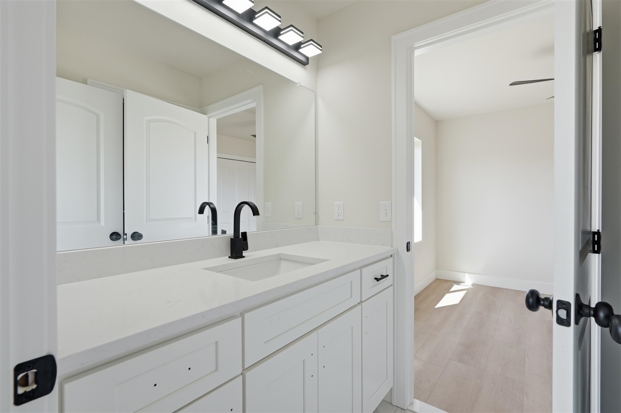 30493 Brush Street, Madison Heights, MI, 48071-1816