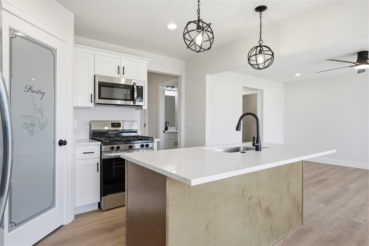 30493 Brush Street, Madison Heights, MI, 48071-1816