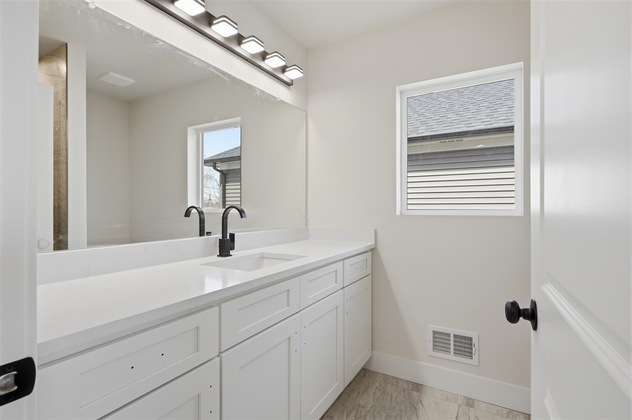 30493 Brush Street, Madison Heights, MI, 48071-1816