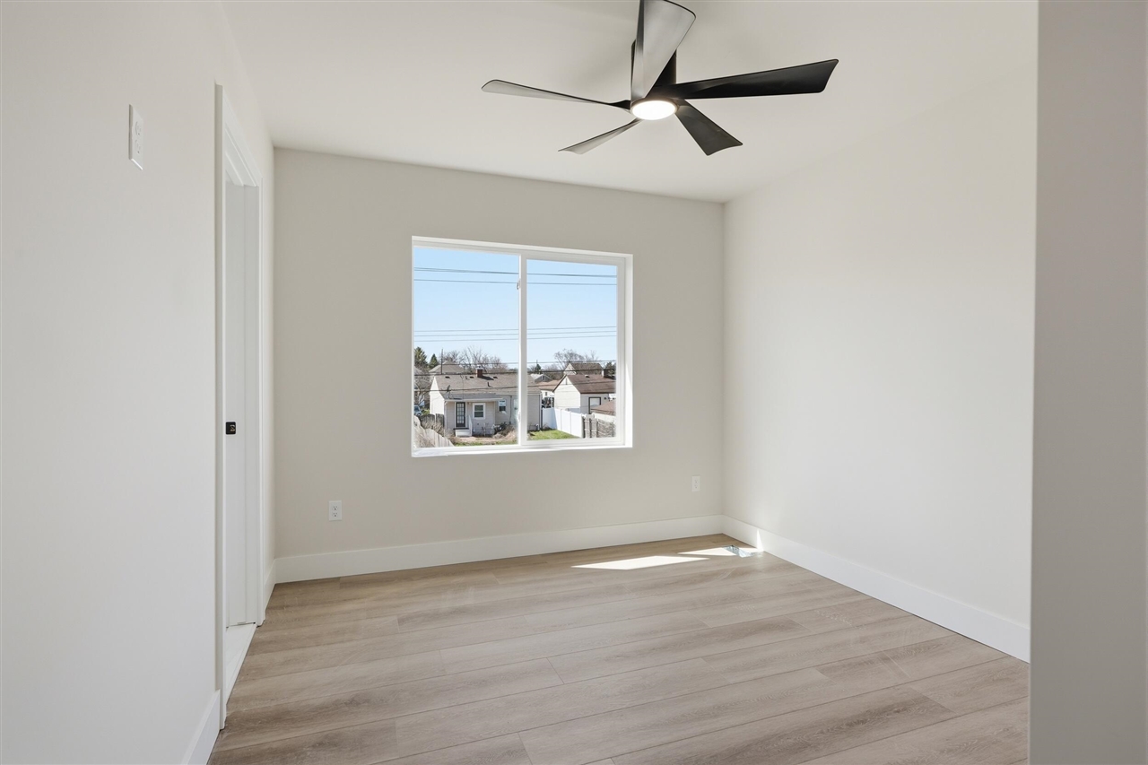 30493 Brush Street, Madison Heights, MI, 48071-1816