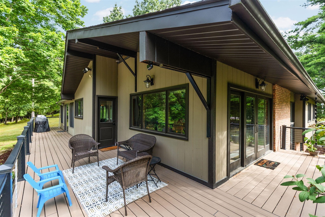 2776 Daleview Drive, Ann Arbor, MI, 48105-9603