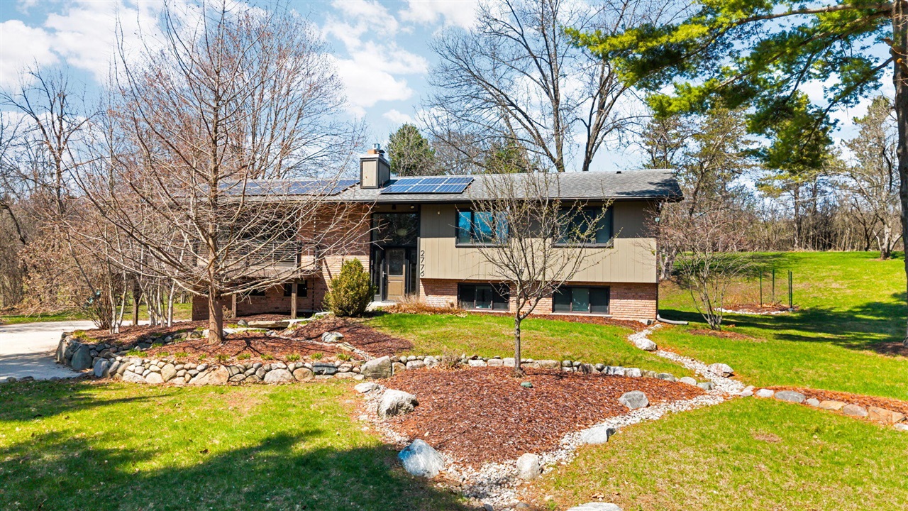 2776 Daleview Drive, Ann Arbor, MI, 48105-9603