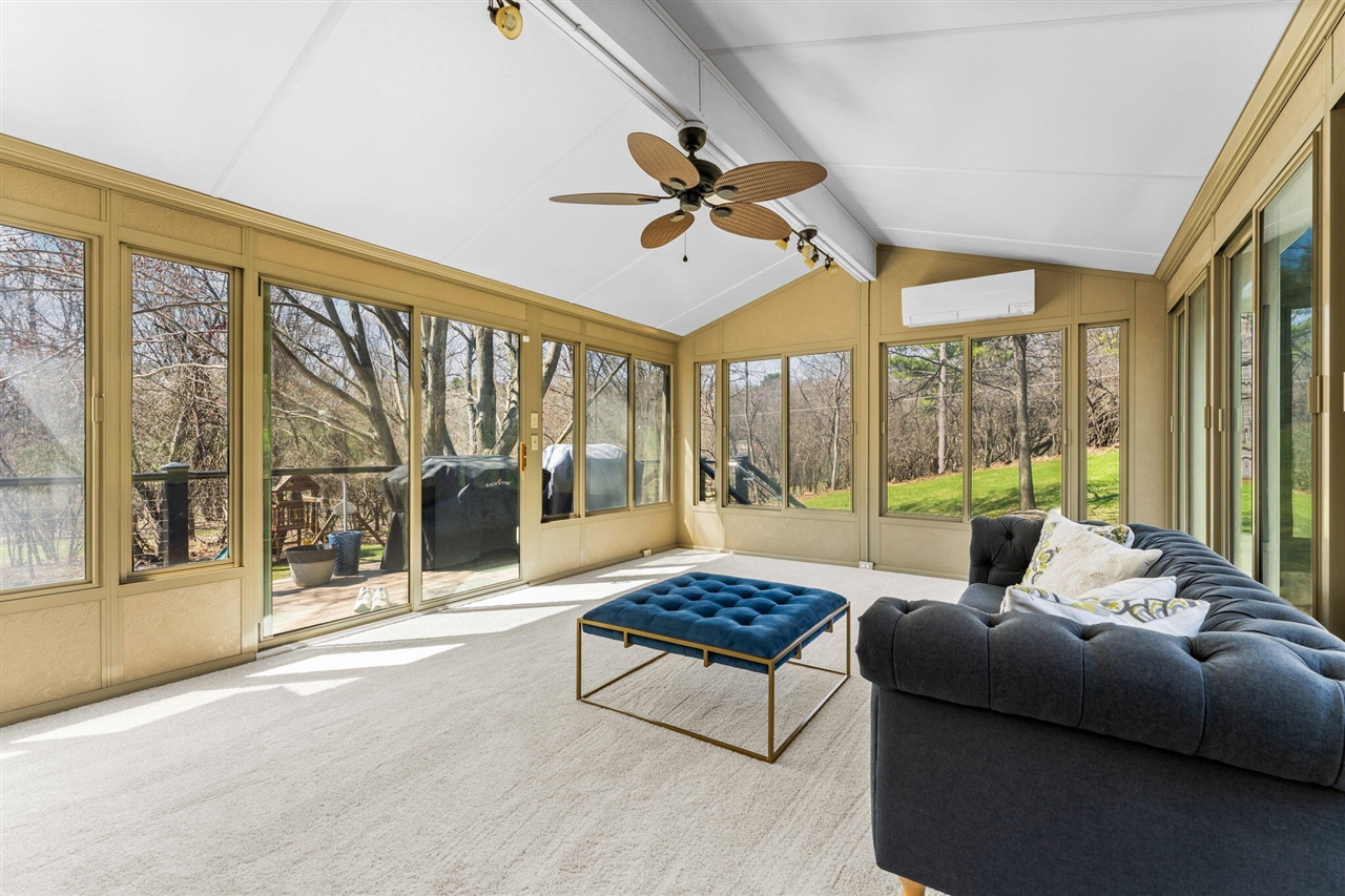 2776 Daleview Drive, Ann Arbor, MI, 48105-9603