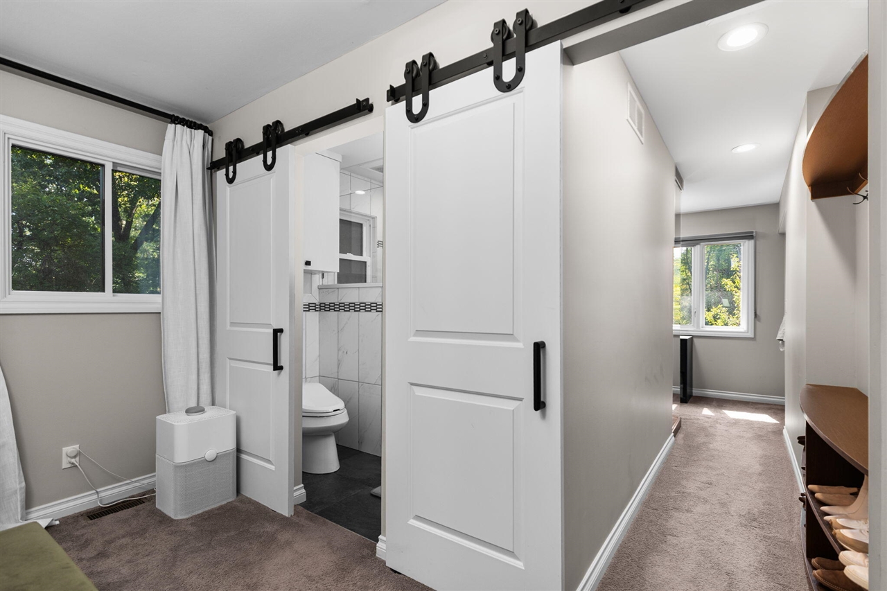 2776 Daleview Drive, Ann Arbor, MI, 48105-9603