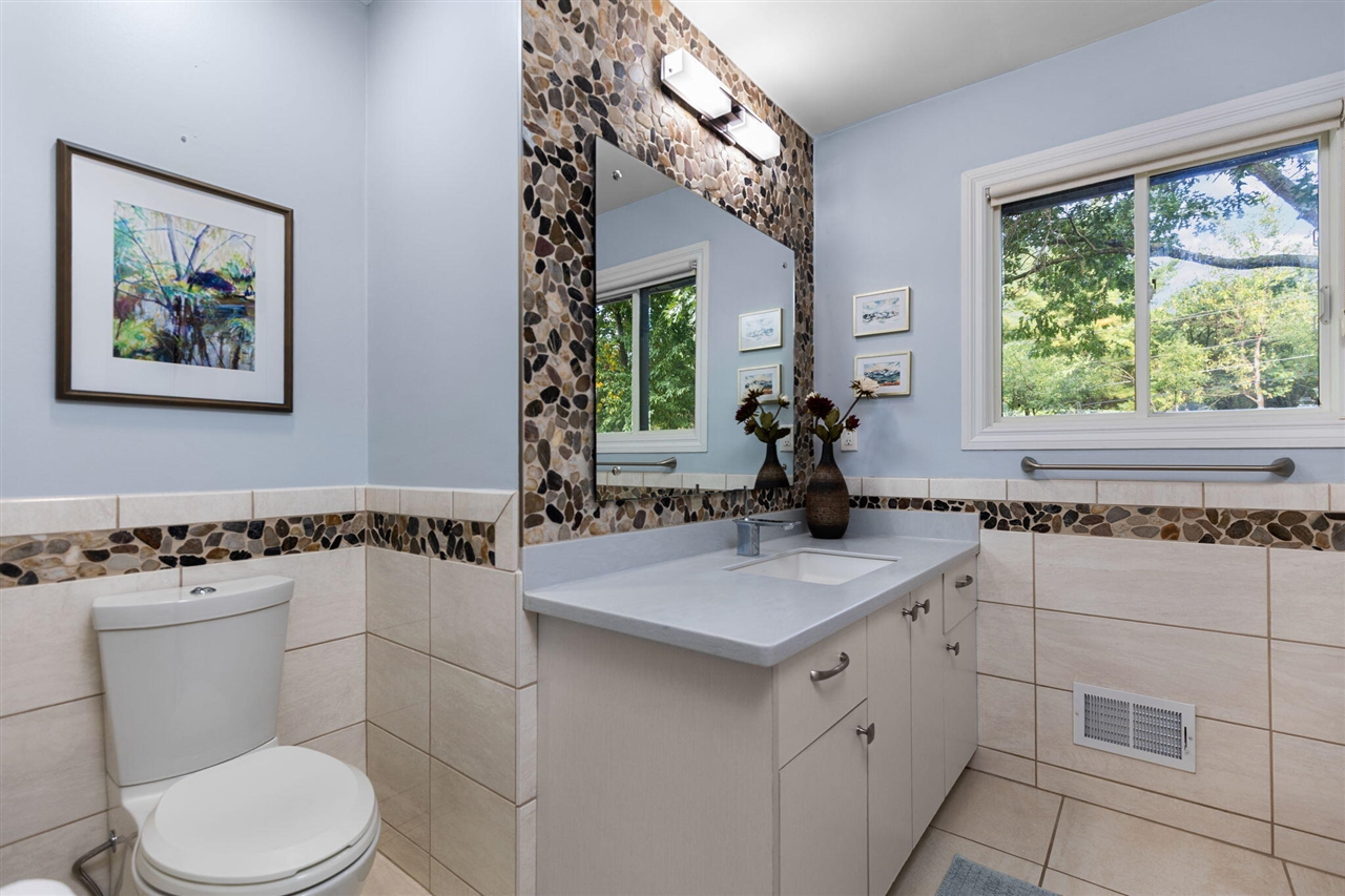 2776 Daleview Drive, Ann Arbor, MI, 48105-9603