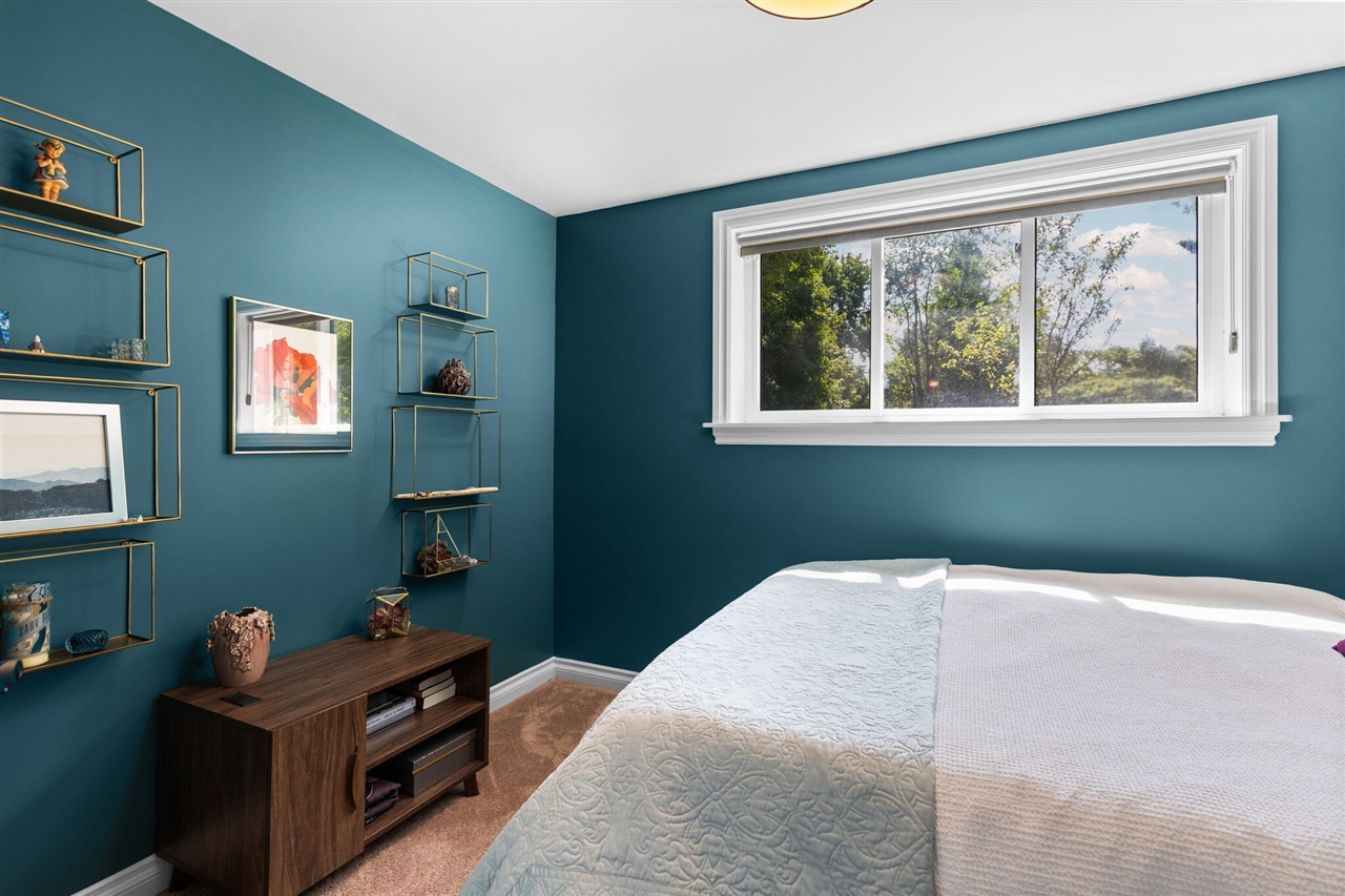 2776 Daleview Drive, Ann Arbor, MI, 48105-9603