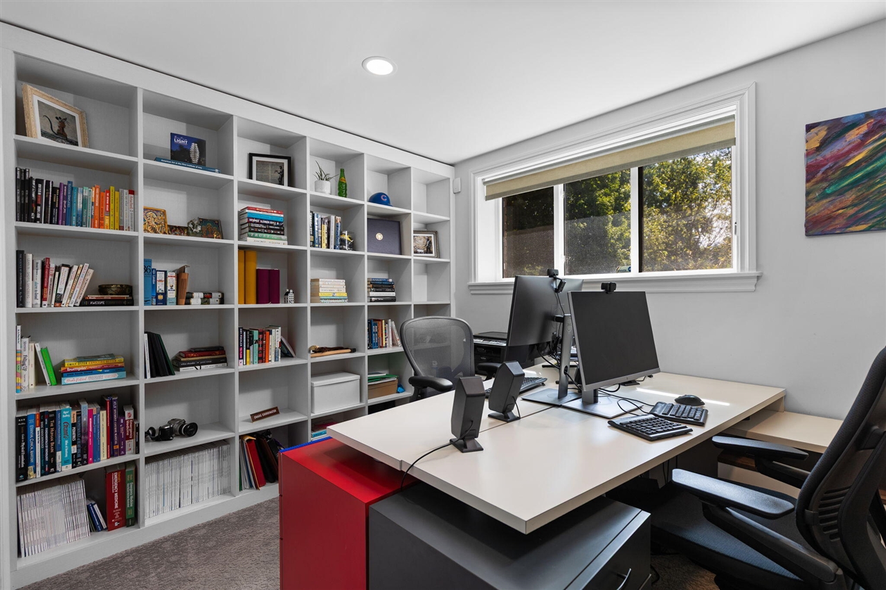 2776 Daleview Drive, Ann Arbor, MI, 48105-9603