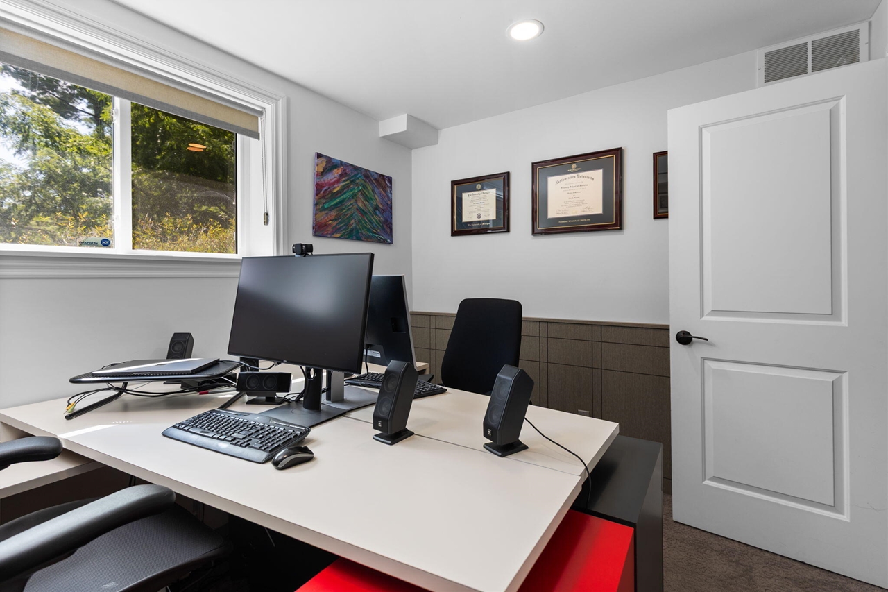 2776 Daleview Drive, Ann Arbor, MI, 48105-9603