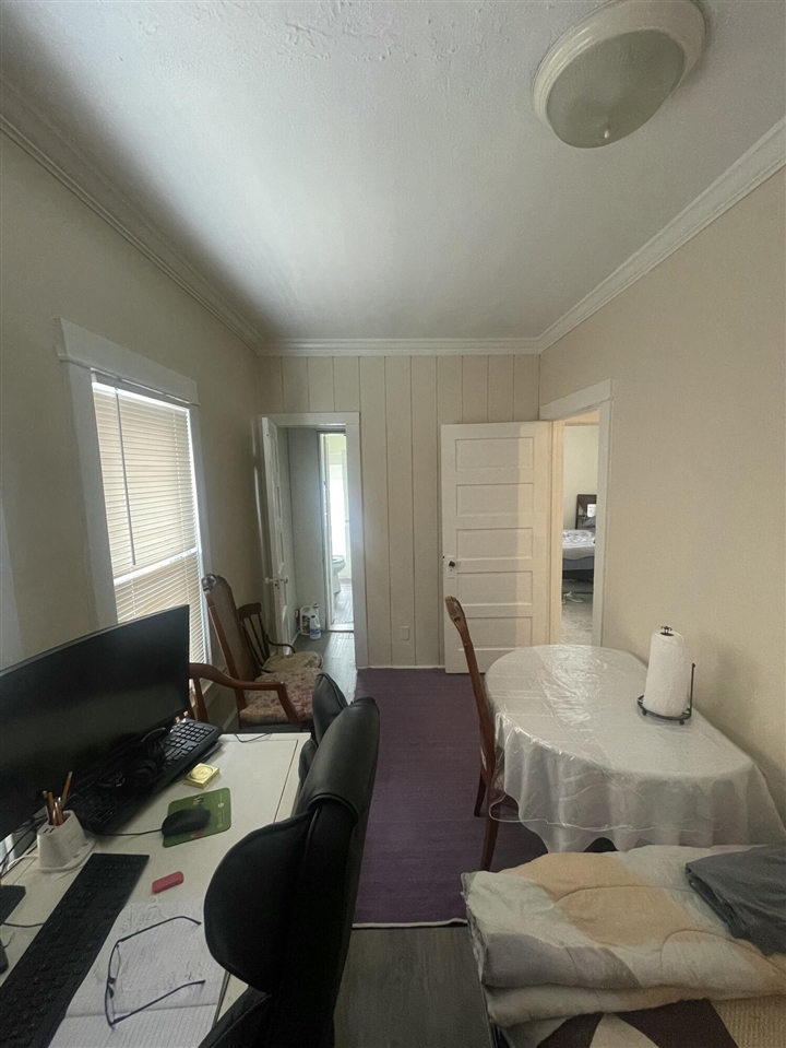 963 Washtenaw Avenue, Ypsilanti, MI, 48197
