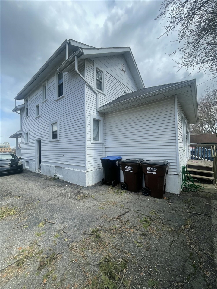 963 Washtenaw Avenue, Ypsilanti, MI, 48197