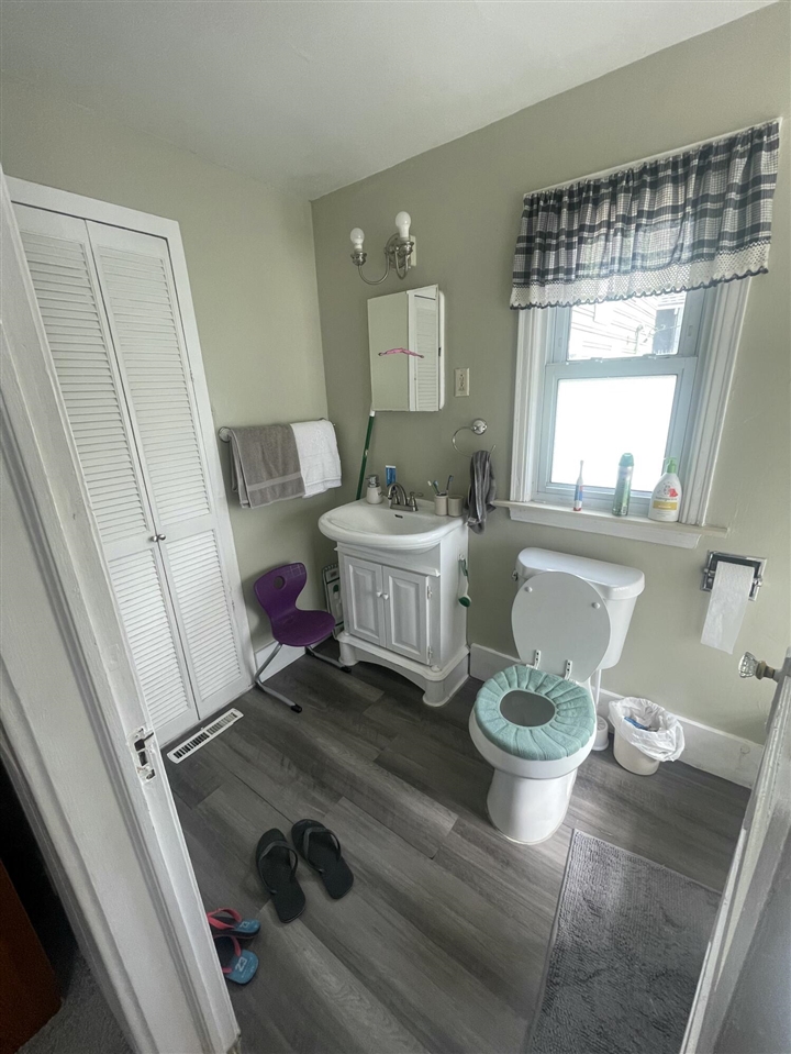 963 Washtenaw Avenue, Ypsilanti, MI, 48197