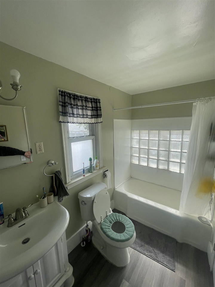 963 Washtenaw Avenue, Ypsilanti, MI, 48197