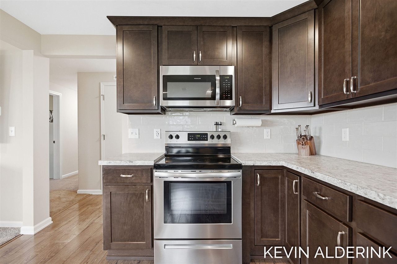 4807 142nd Avenue, Holland, MI, 49423-9538