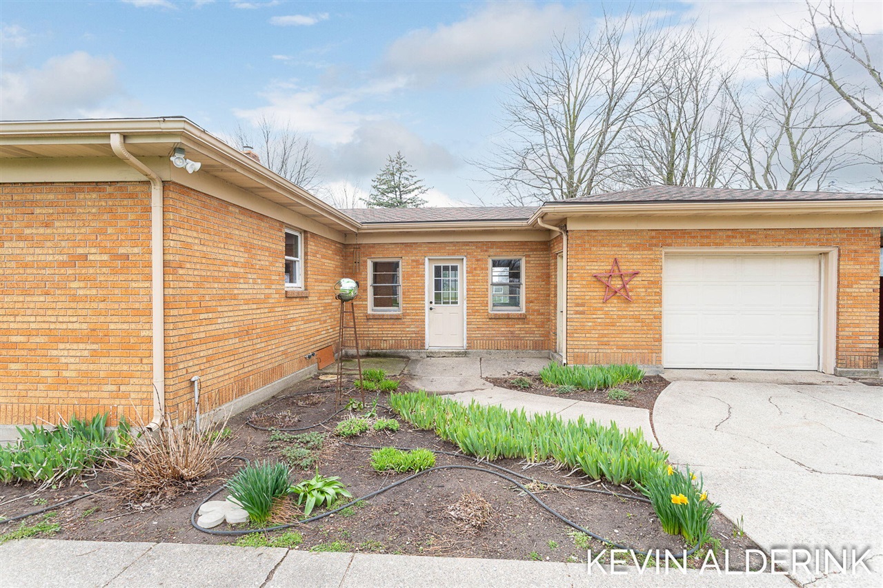 4807 142nd Avenue, Holland, MI, 49423-9538