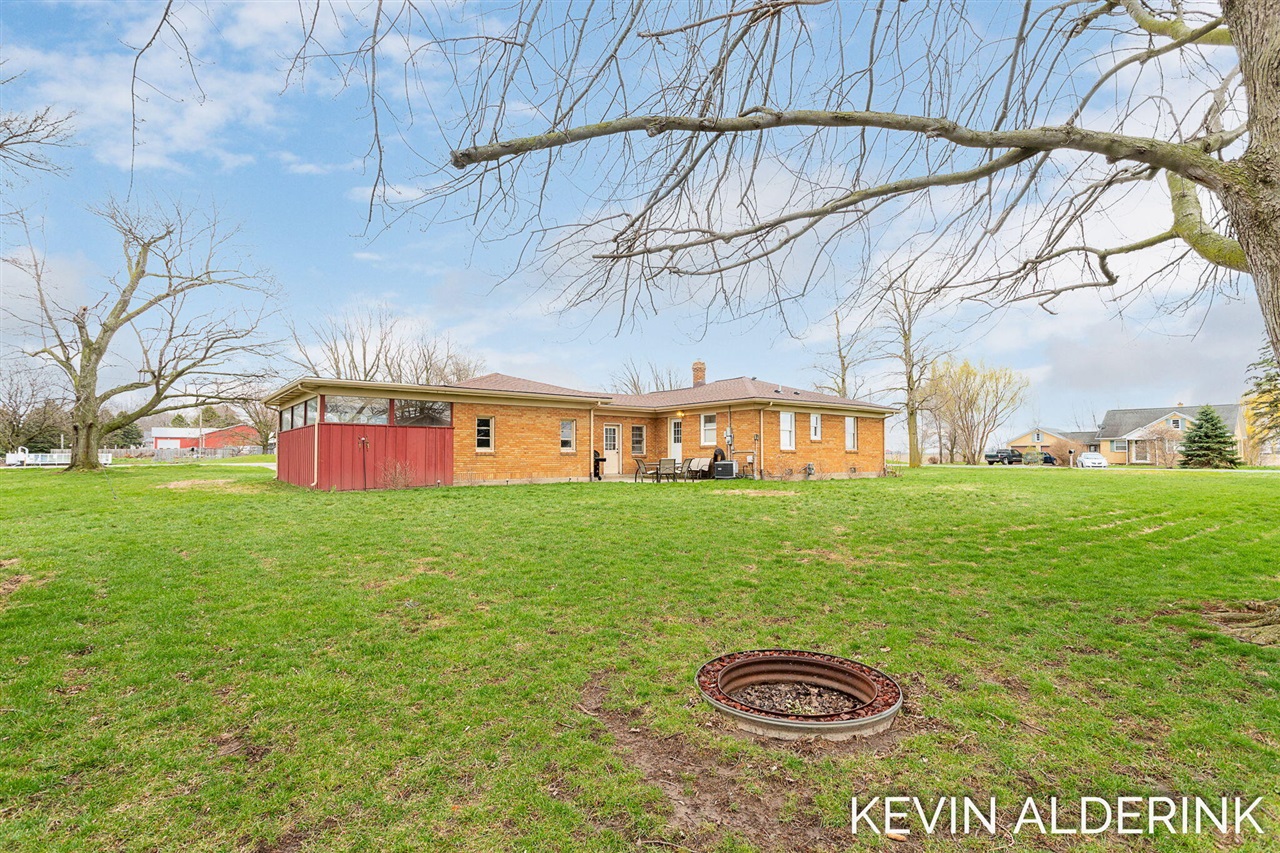 4807 142nd Avenue, Holland, MI, 49423-9538