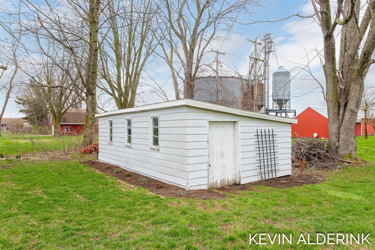 4807 142nd Avenue, Holland, MI, 49423-9538