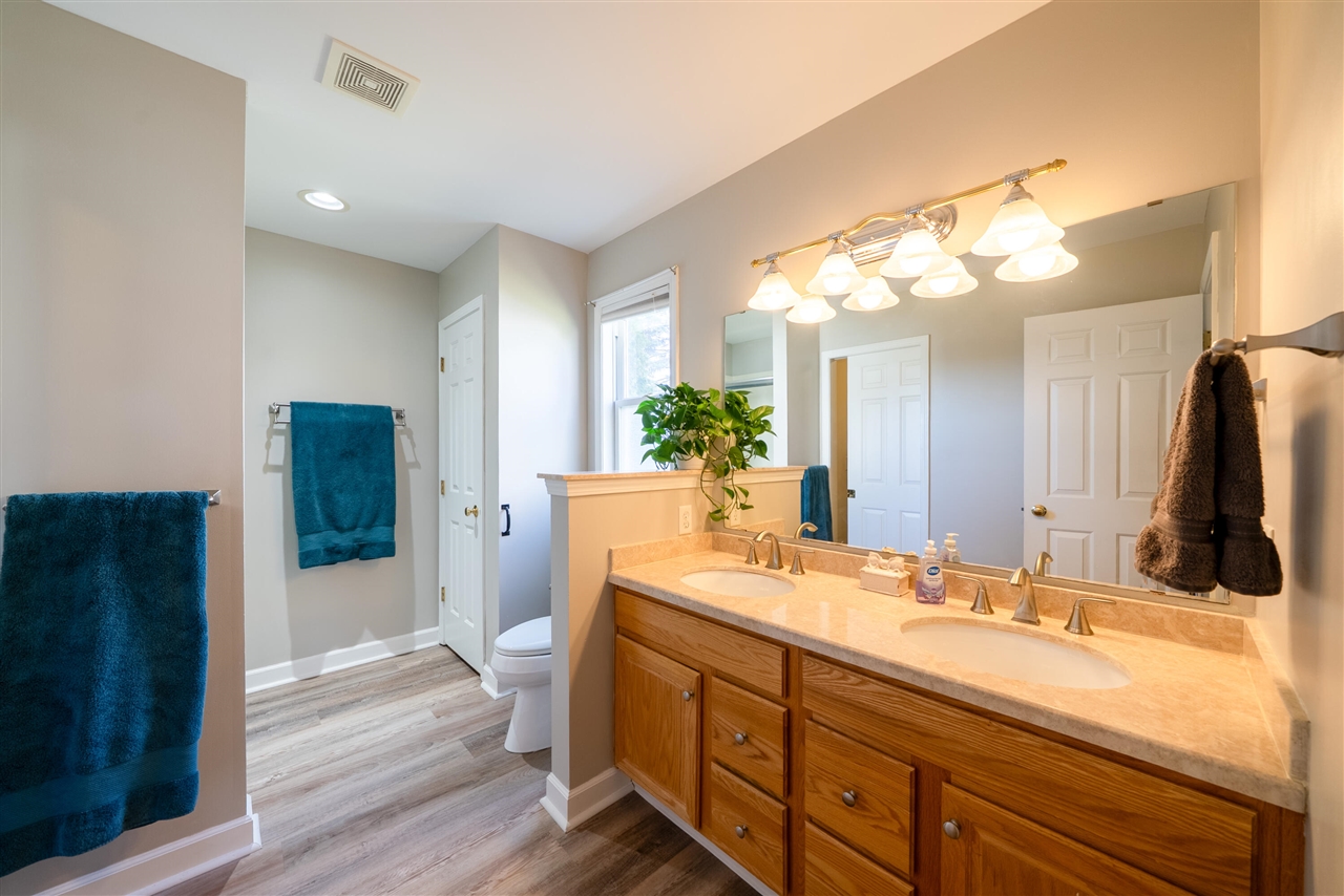 6779 Winter Creek Road, Norton Shores, MI, 49444-8772