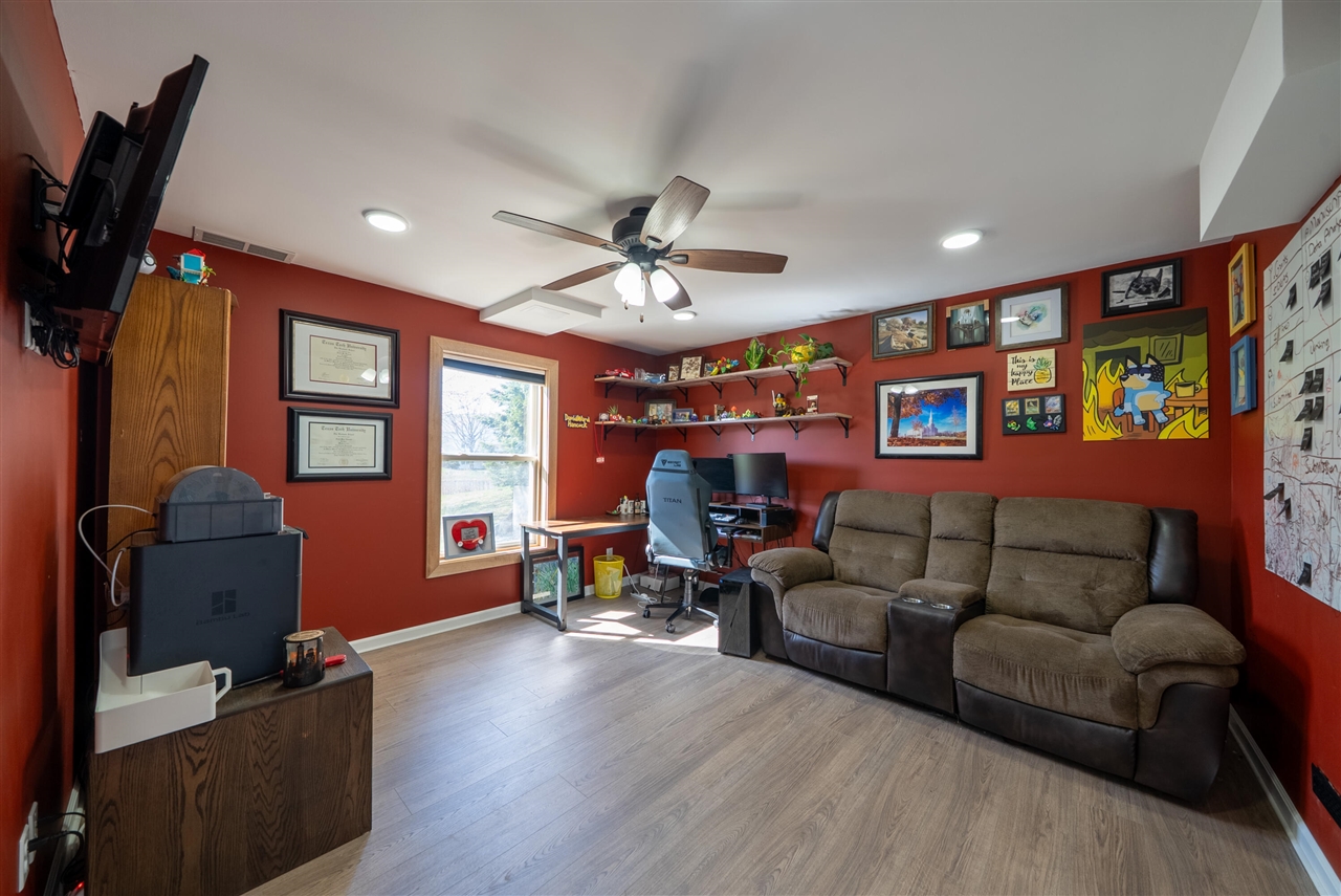 6779 Winter Creek Road, Norton Shores, MI, 49444-8772