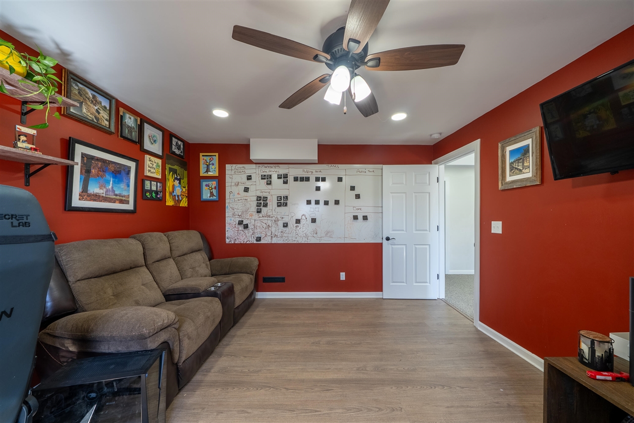 6779 Winter Creek Road, Norton Shores, MI, 49444-8772