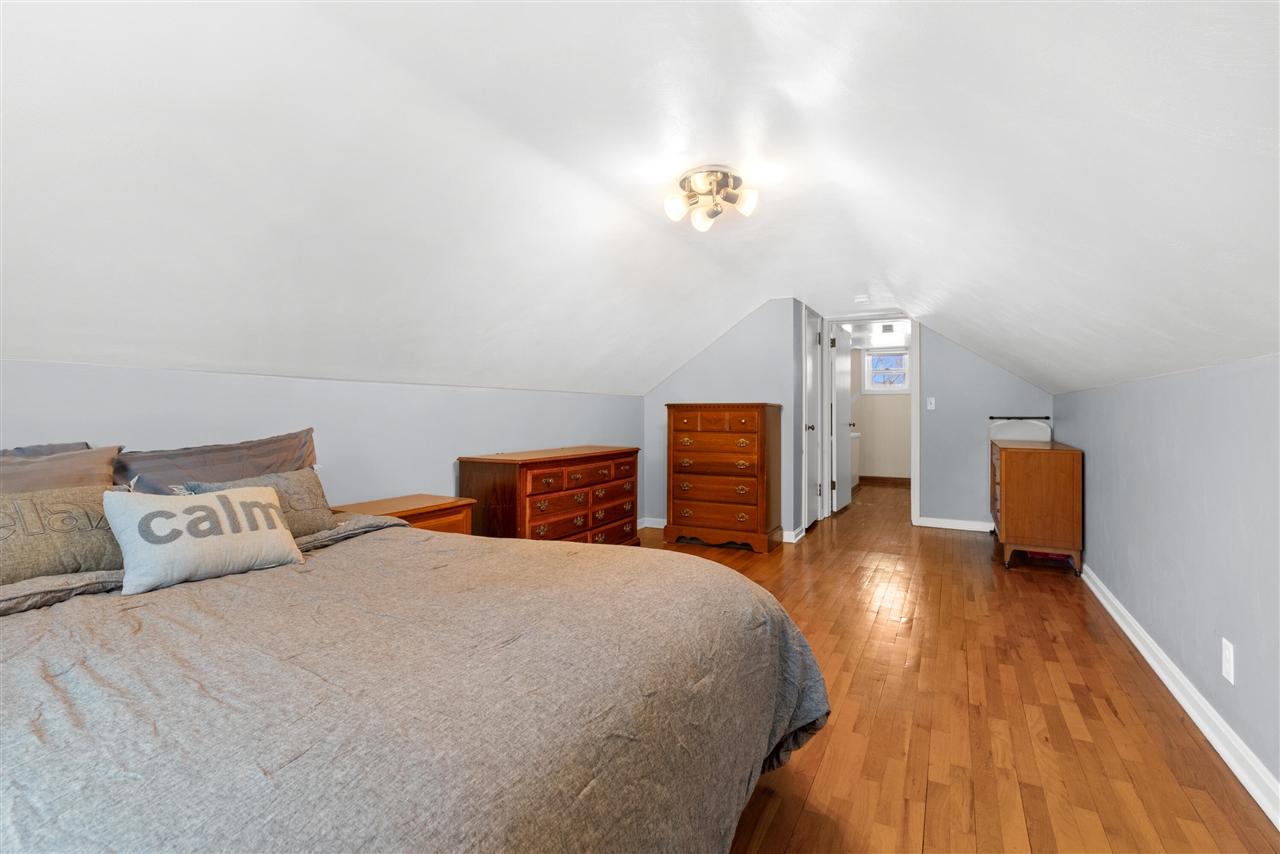 3129 Harvard Street, Kalamazoo, MI, 49001-4455