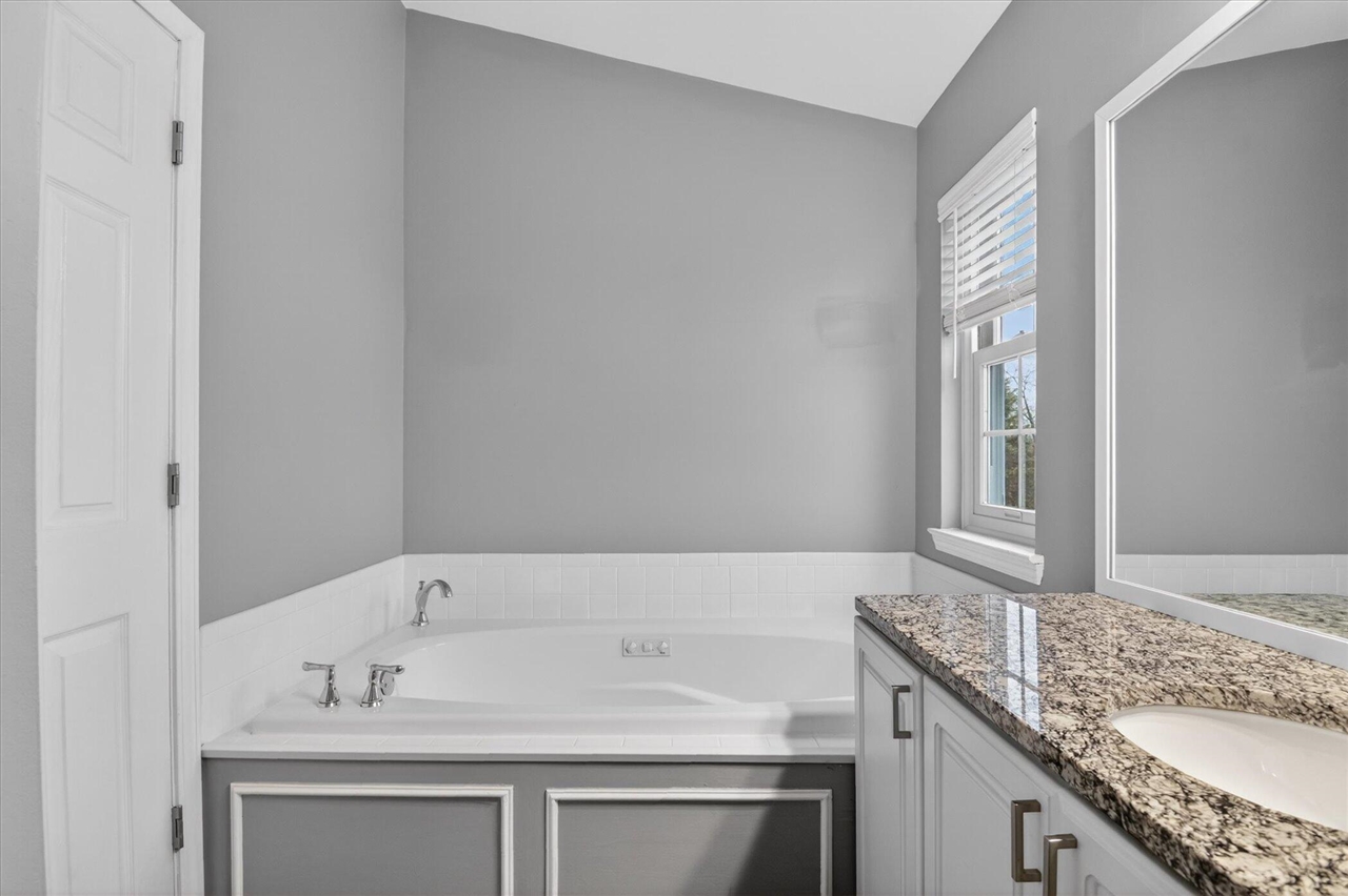 2797 Green Valley Drive, Ann Arbor, MI, 48103-9298