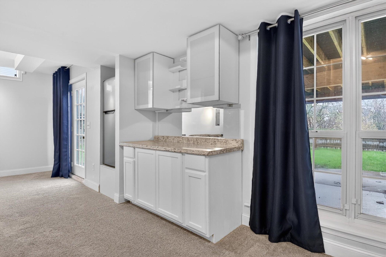 2797 Green Valley Drive, Ann Arbor, MI, 48103-9298