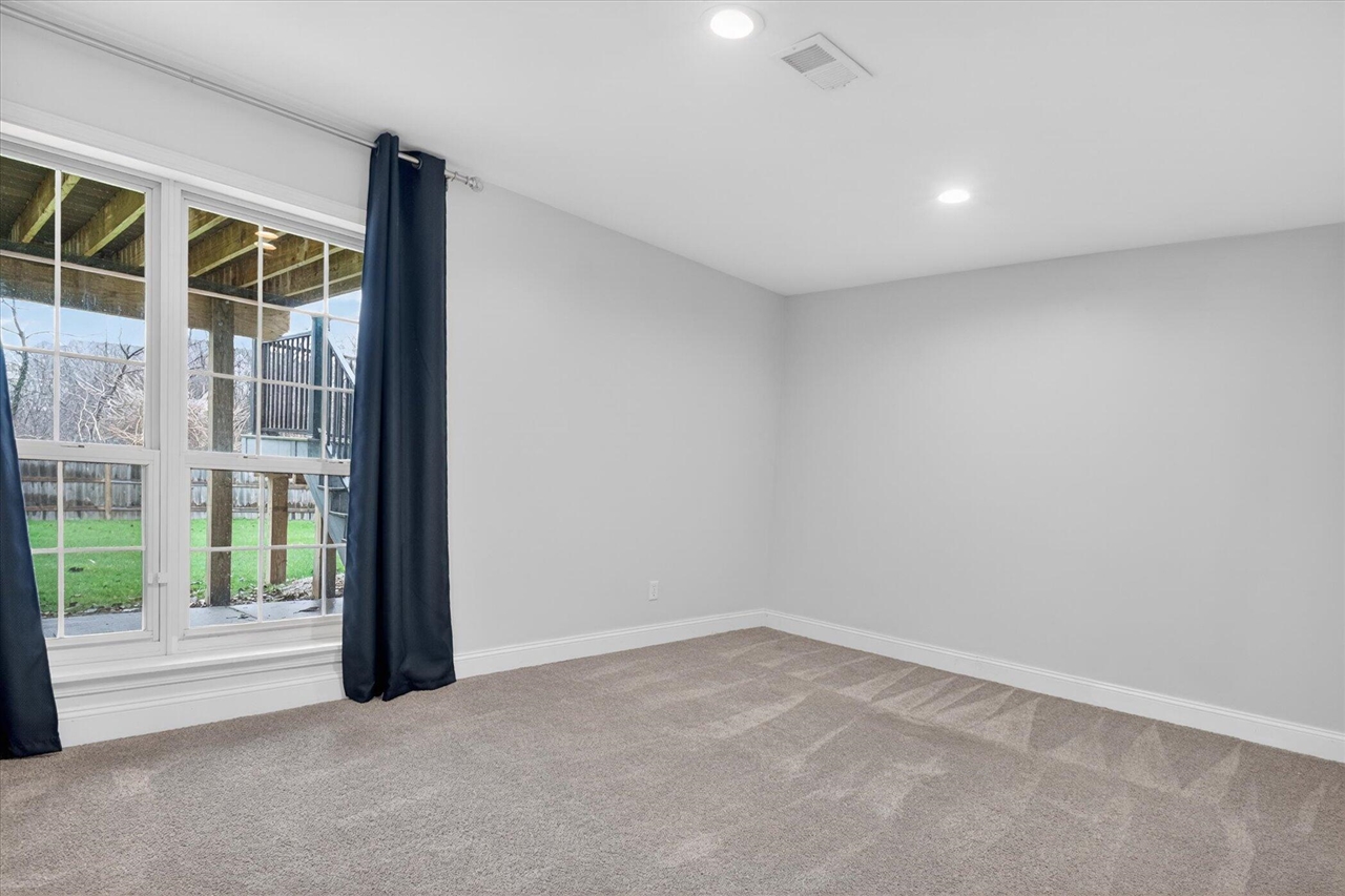 2797 Green Valley Drive, Ann Arbor, MI, 48103-9298
