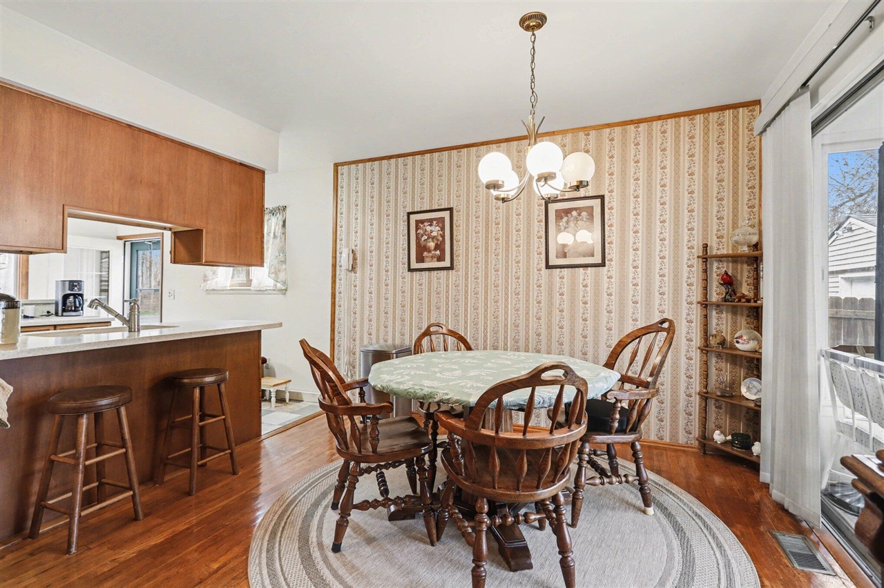 5551 S Sprinkle Road, Portage, MI, 49002-9715