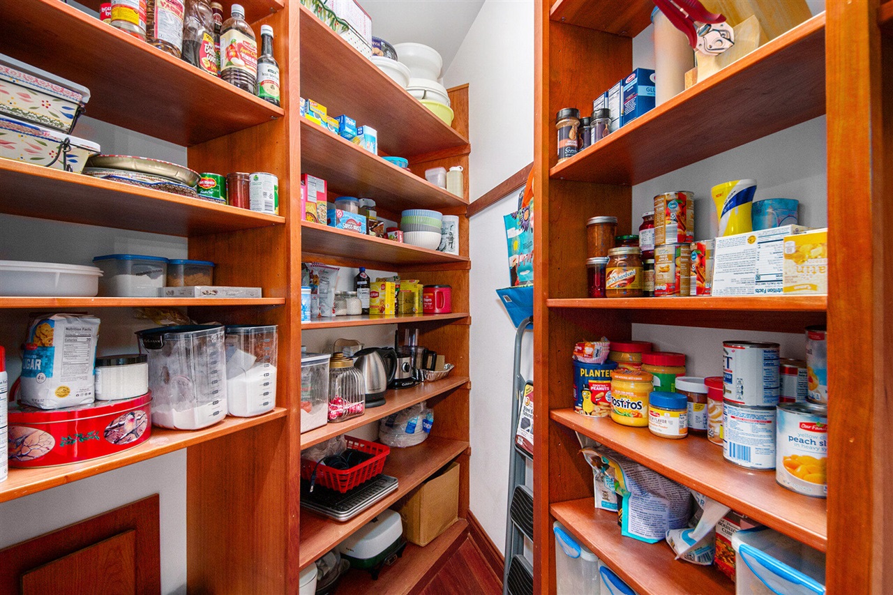 8614 24th Avenue, Jenison, MI, 49428-9543