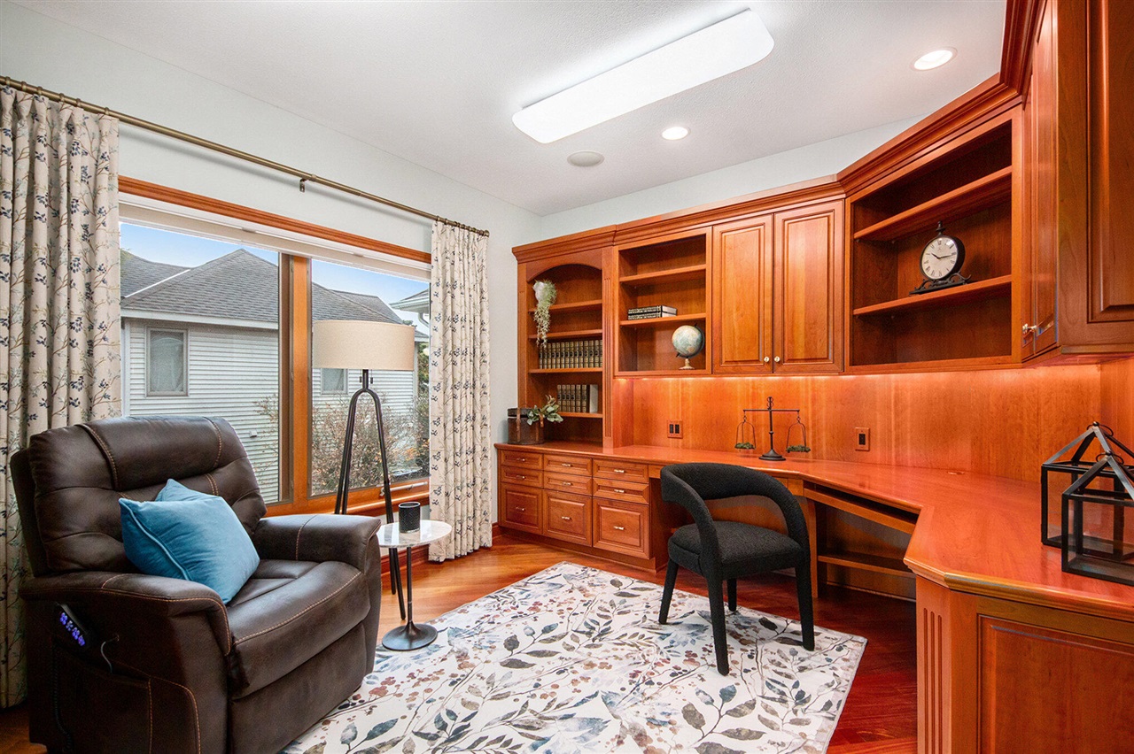 8614 24th Avenue, Jenison, MI, 49428-9543