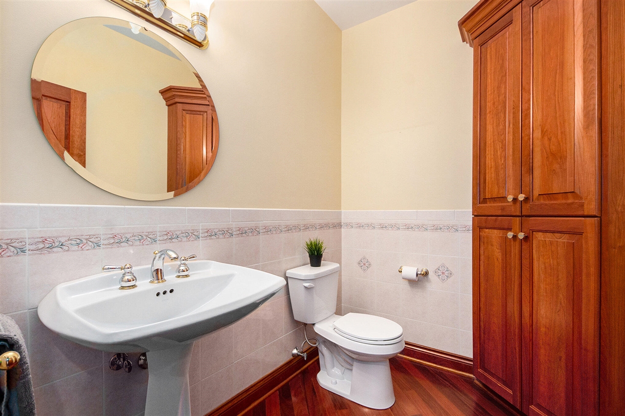 8614 24th Avenue, Jenison, MI, 49428-9543