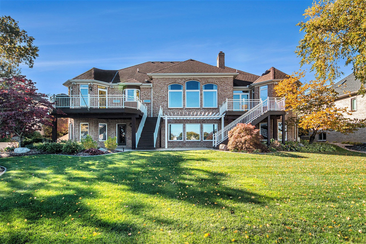 8614 24th Avenue, Jenison, MI, 49428-9543