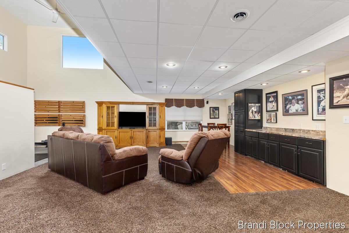 4275 Lester Drive, Grand Rapids, MI, 49525-6115