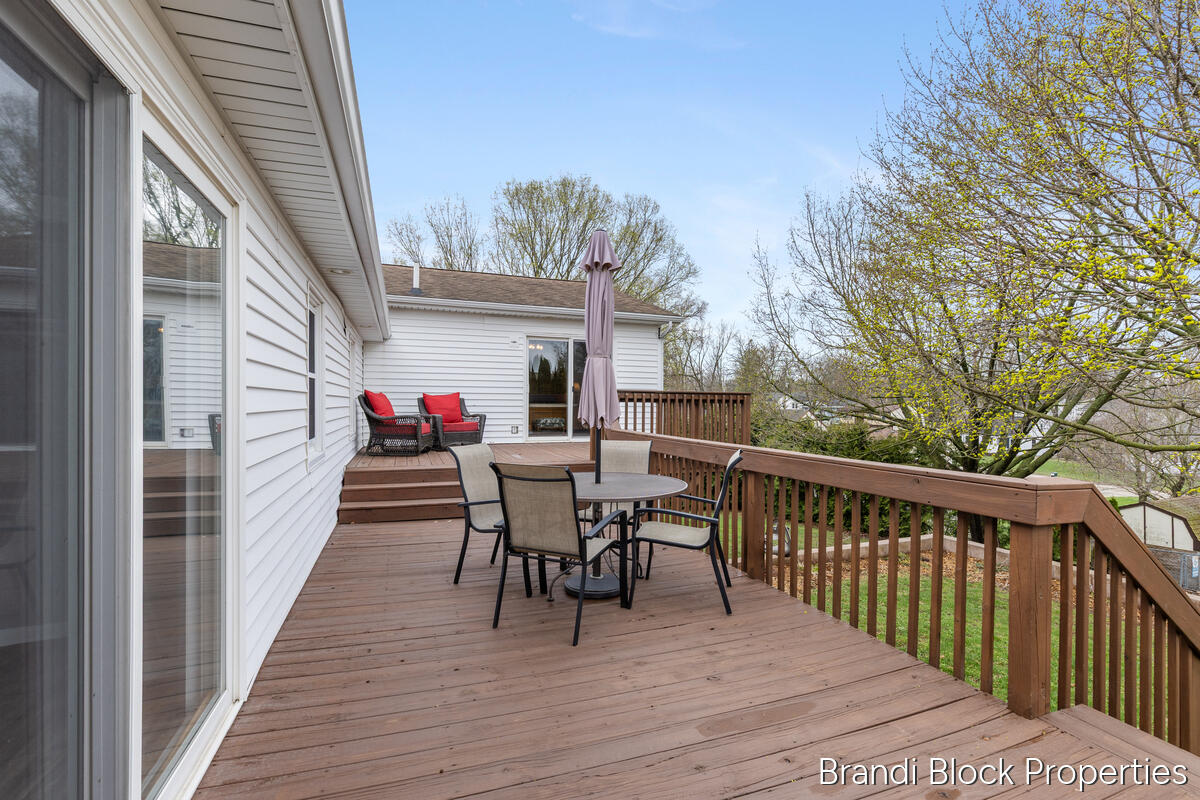 4275 Lester Drive, Grand Rapids, MI, 49525-6115