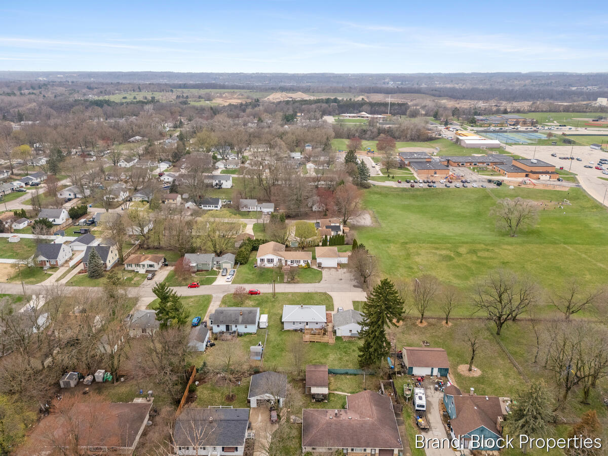 4275 Lester Drive, Grand Rapids, MI, 49525-6115