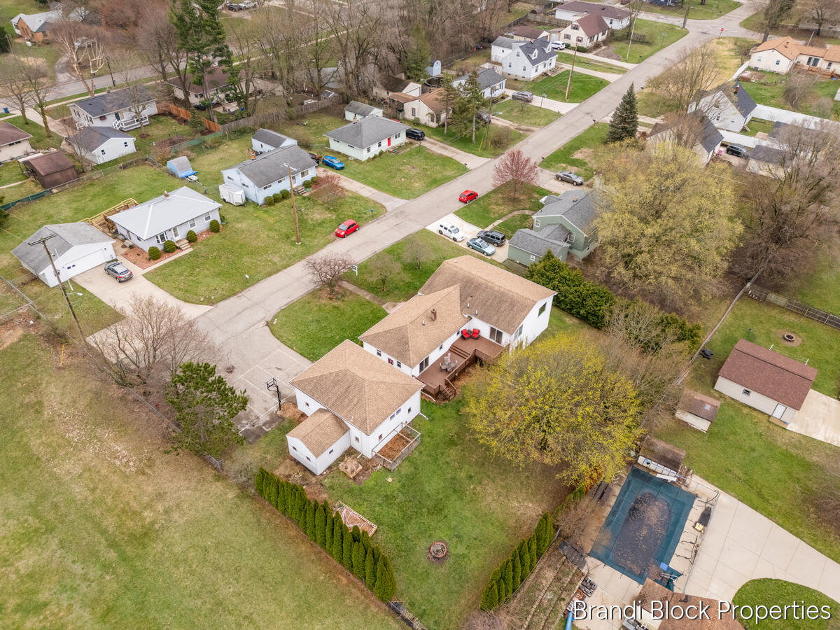 4275 Lester Drive, Grand Rapids, MI, 49525-6115