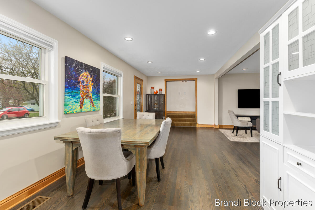 4275 Lester Drive, Grand Rapids, MI, 49525-6115