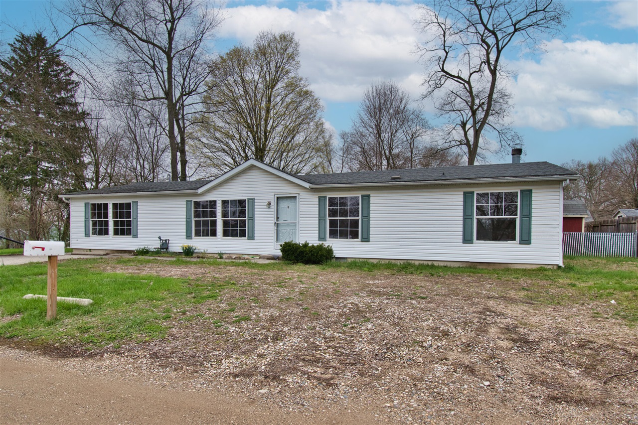 261 Marks Street, Niles, MI, 49120-4104