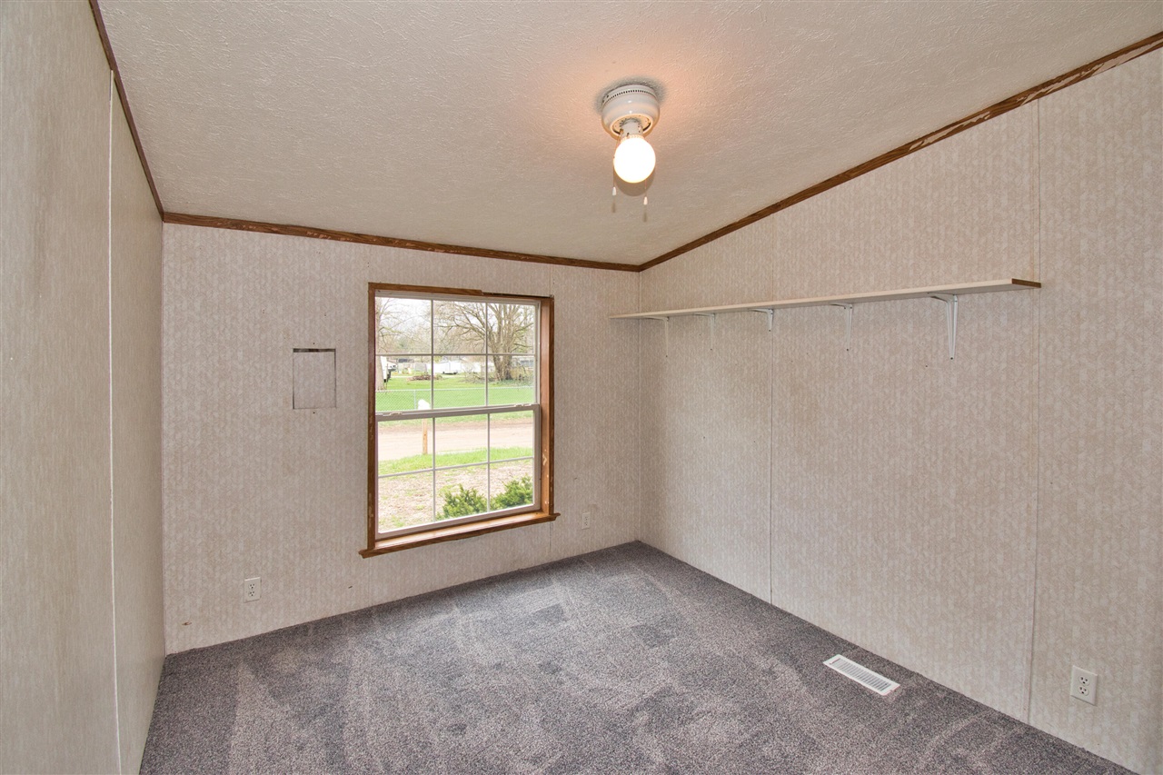 261 Marks Street, Niles, MI, 49120-4104