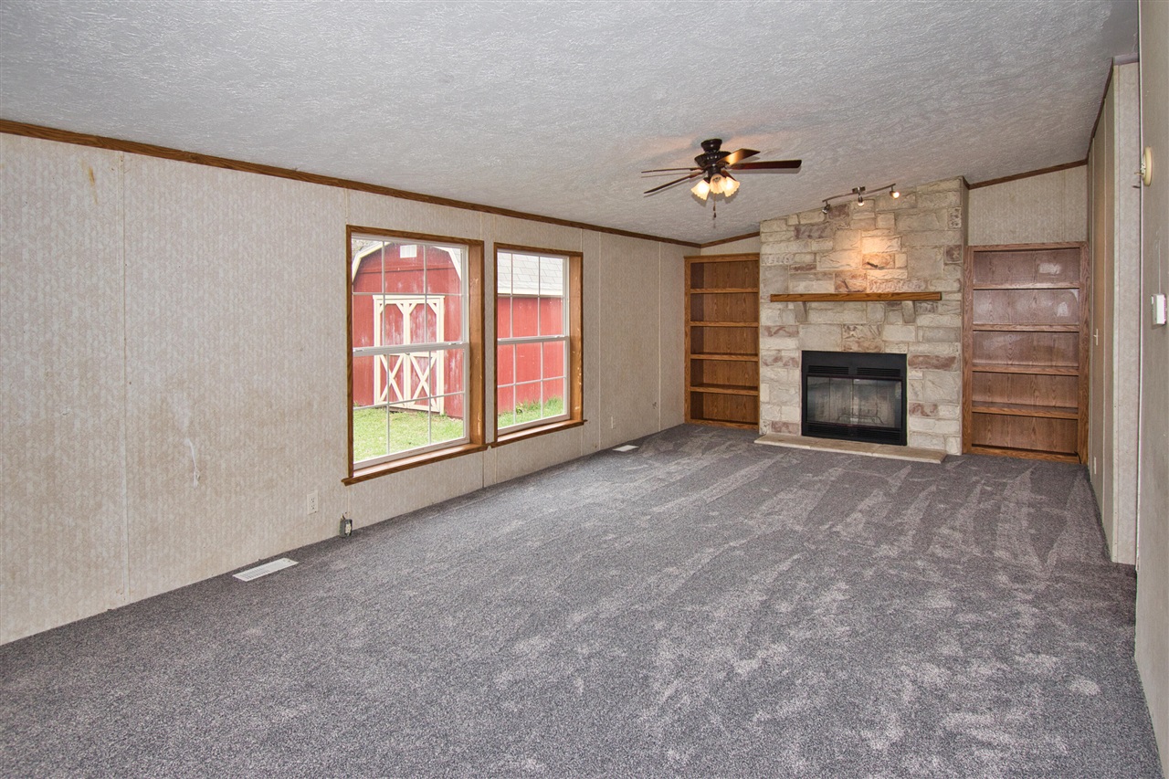 261 Marks Street, Niles, MI, 49120-4104
