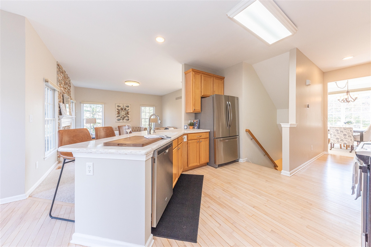 2130 Springwood Court, Ann Arbor, MI, 48103-2396