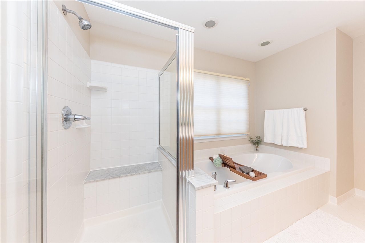 2130 Springwood Court, Ann Arbor, MI, 48103-2396