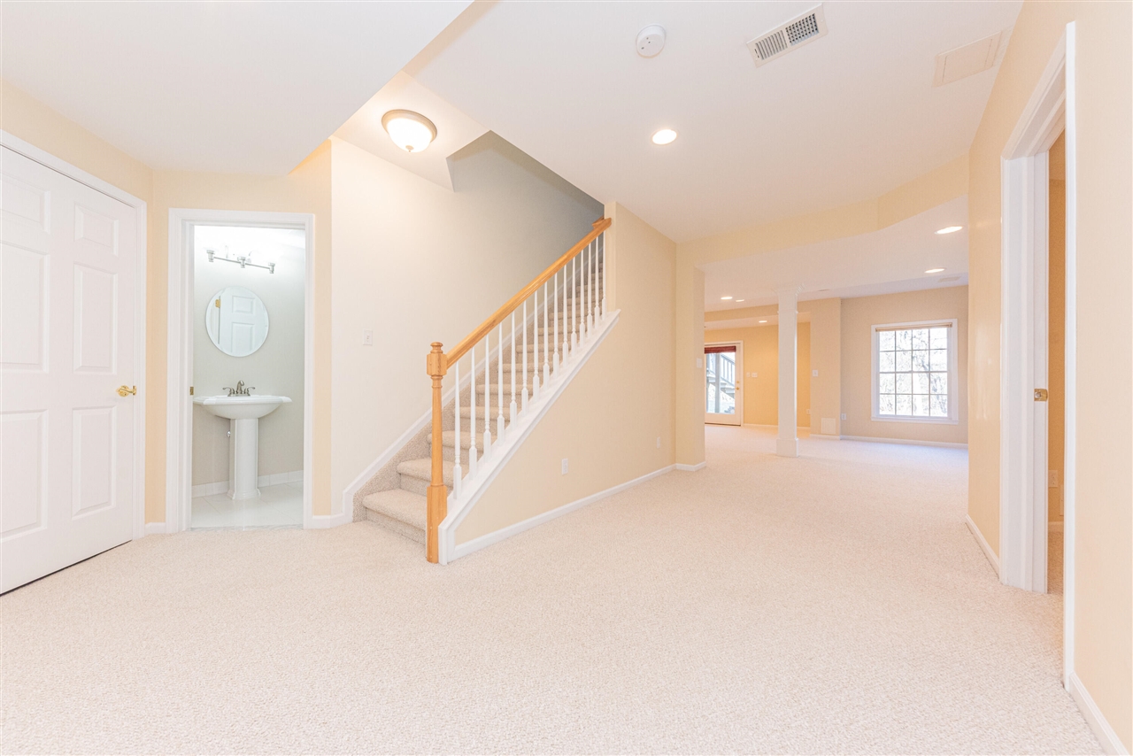 2130 Springwood Court, Ann Arbor, MI, 48103-2396